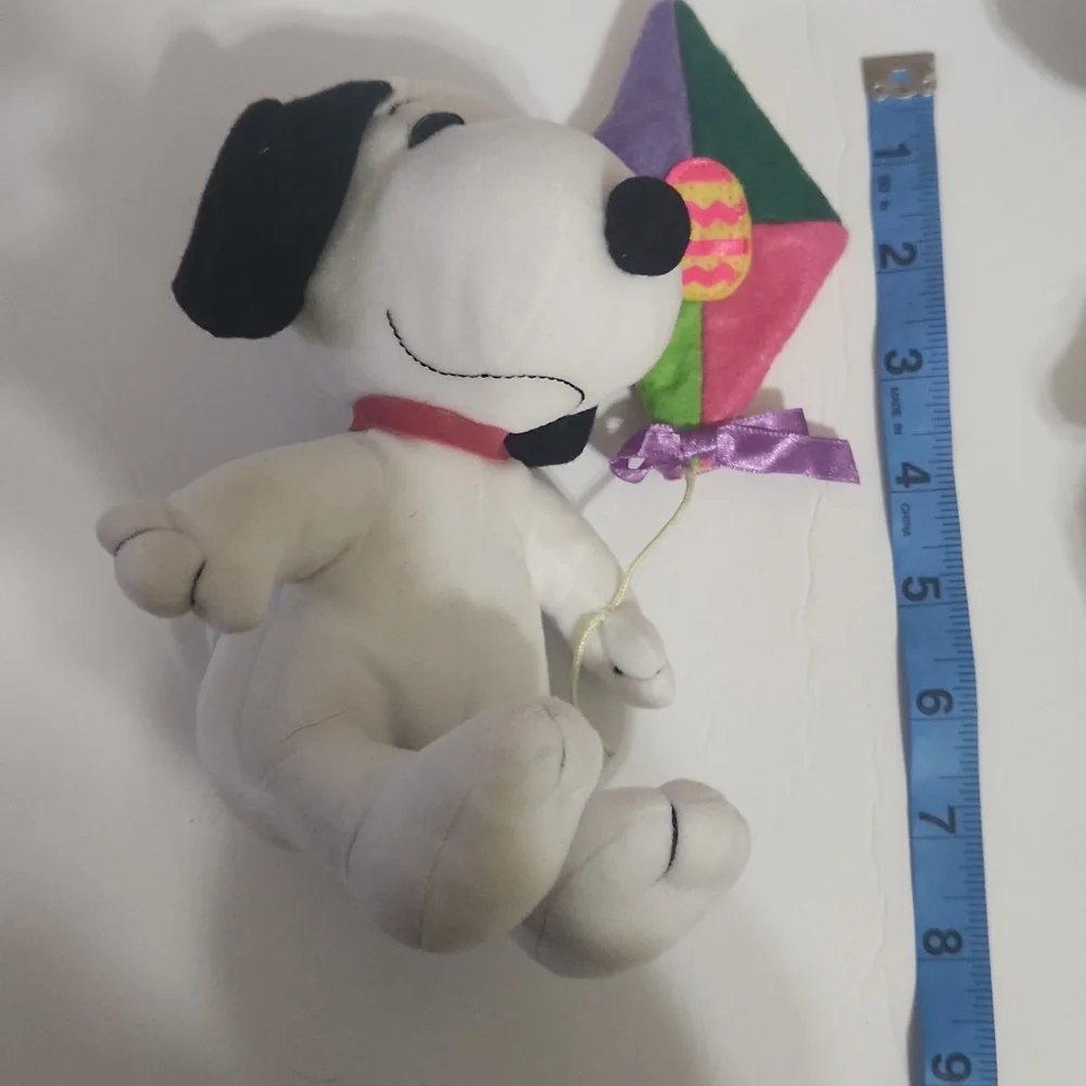 Peanuts set four